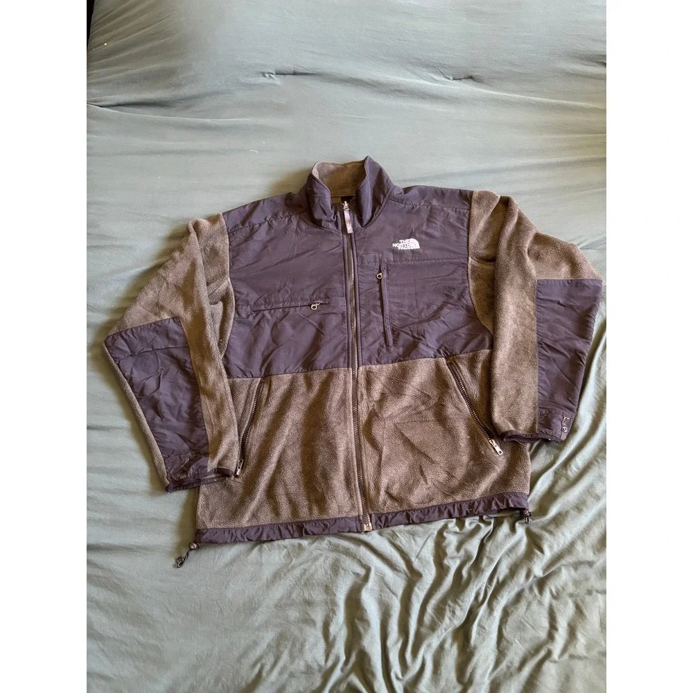 The North Face don hesitate